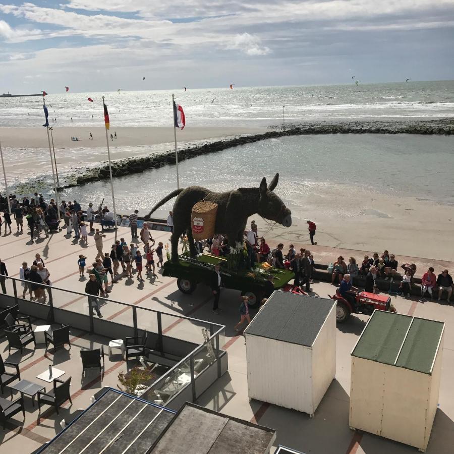 Le Coucher De Soleil - Face Mer Avec Terrasse Apartment Wimereux Exterior photo